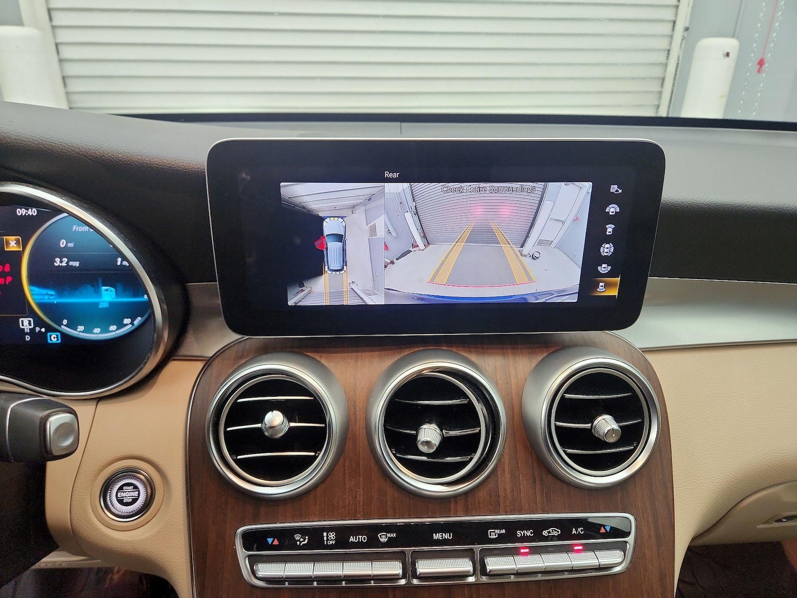 2022 Mercedes-Benz GLC GLC300 - Photo 15