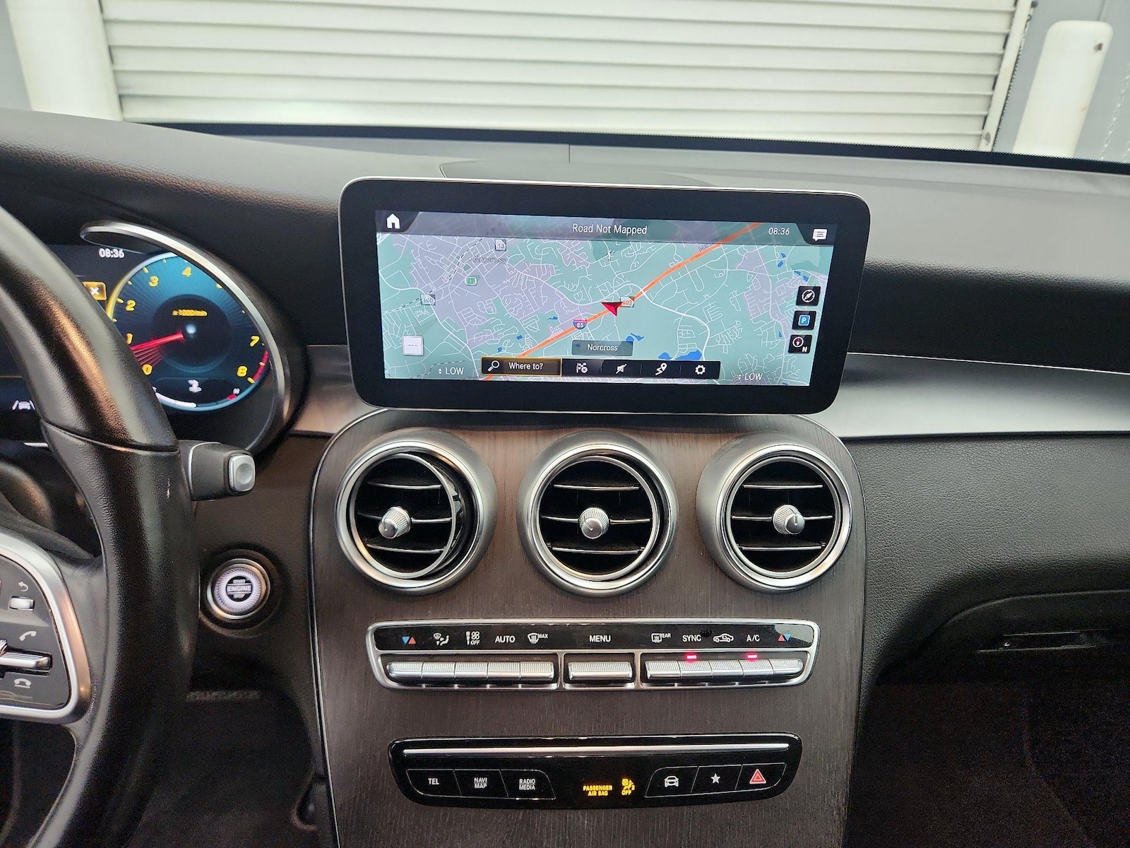 2022 Mercedes-Benz GLC GLC300 - Photo 15