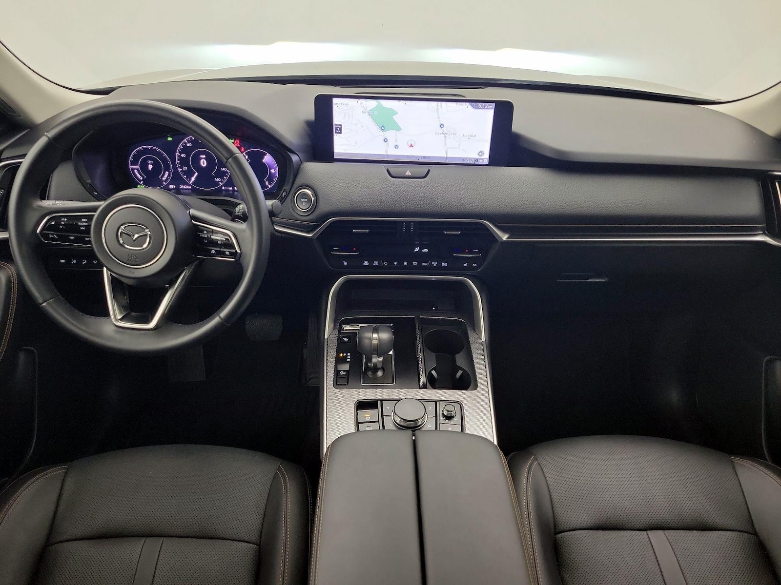 2025 Mazda CX-70 Premium Package - Photo 10
