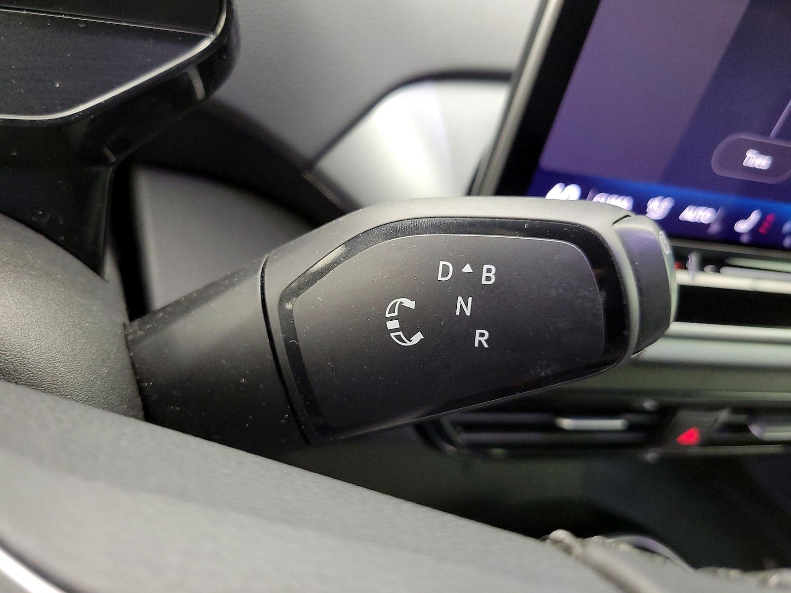 2024 Volkswagen ID.4 PRO - Photo 19