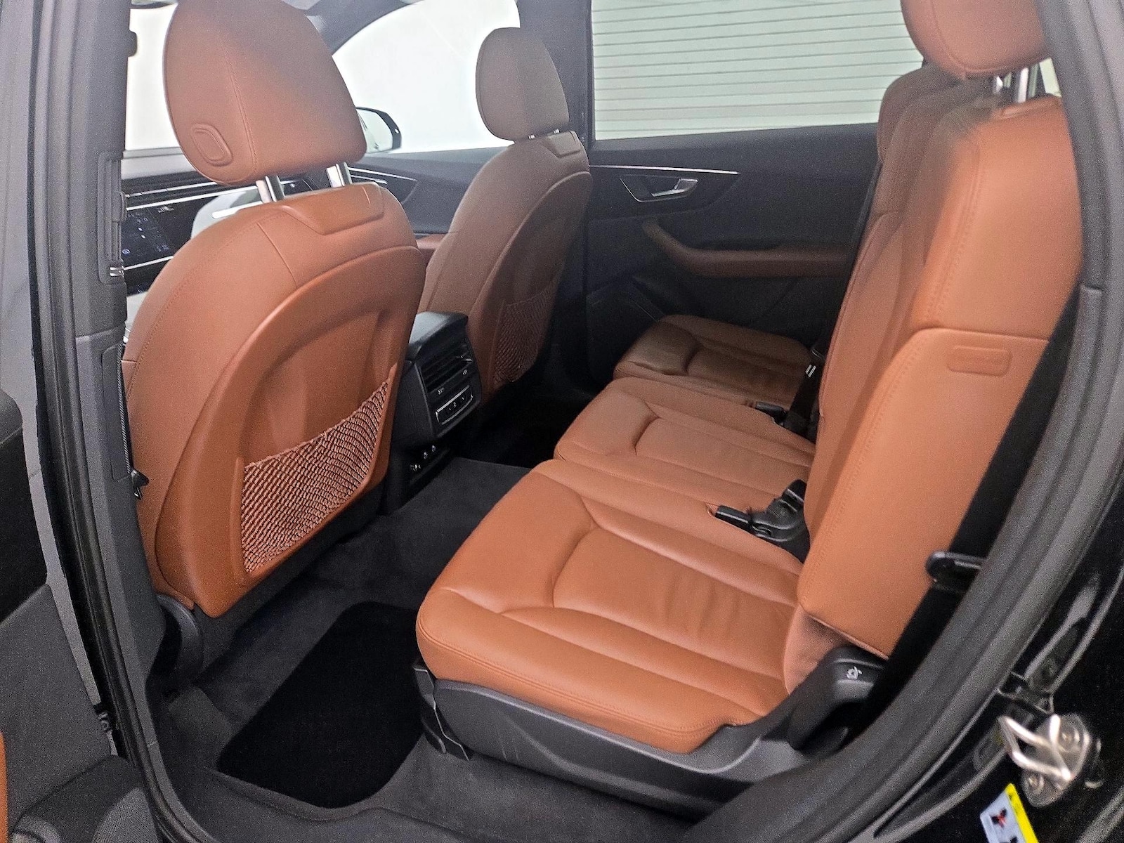Rear Air Conditioning