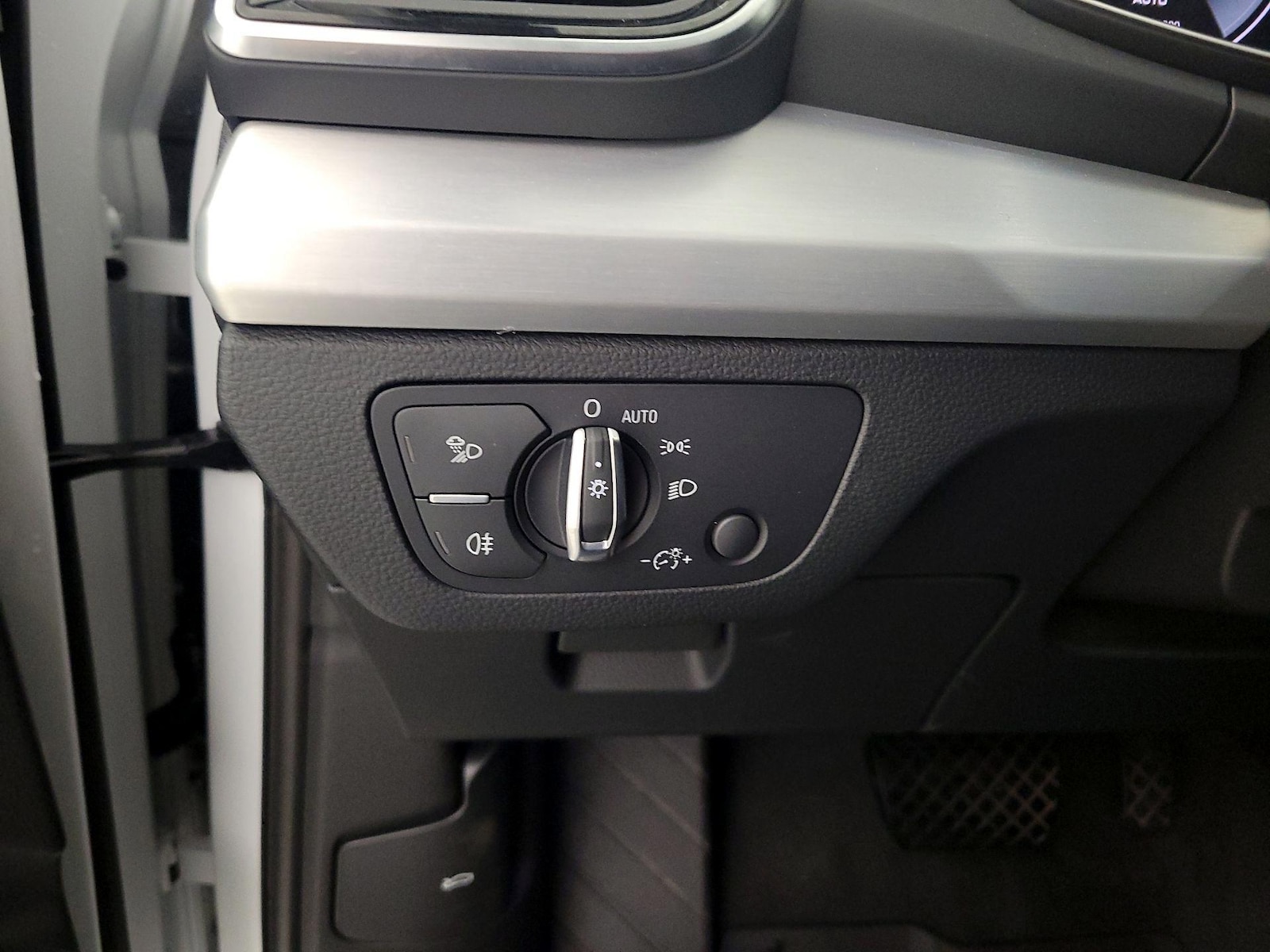 2023 Audi Q5 Premium Plus - Photo 14