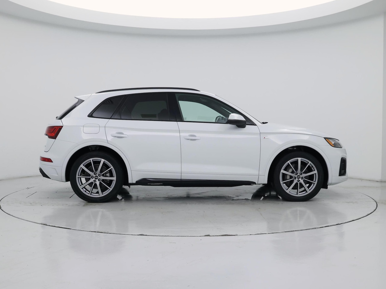 2023 Audi Q5 Premium Plus - Photo 8