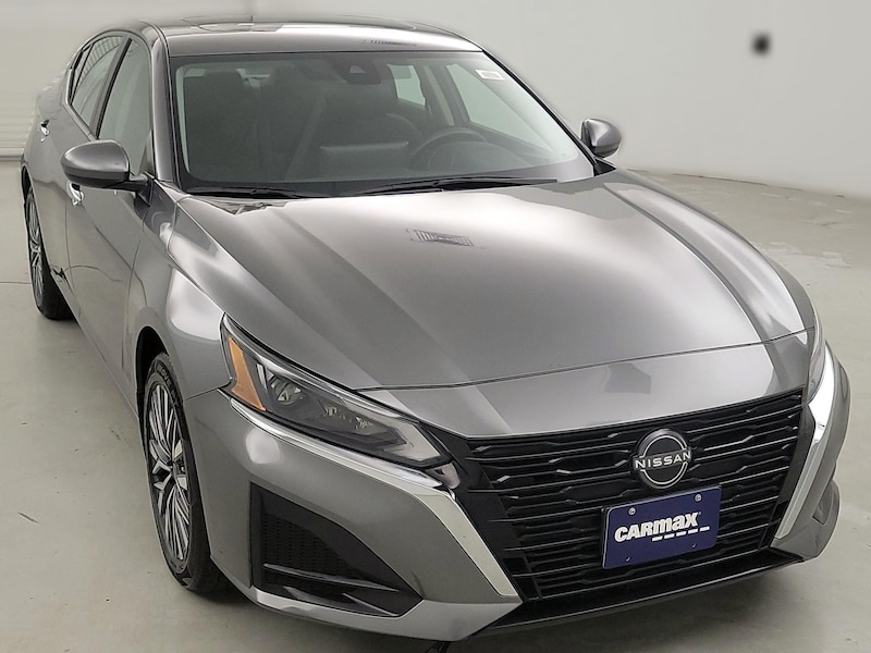 2023 Nissan Altima SV