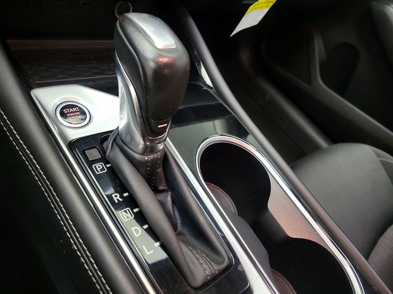 2024 Nissan Altima SV - Photo 17