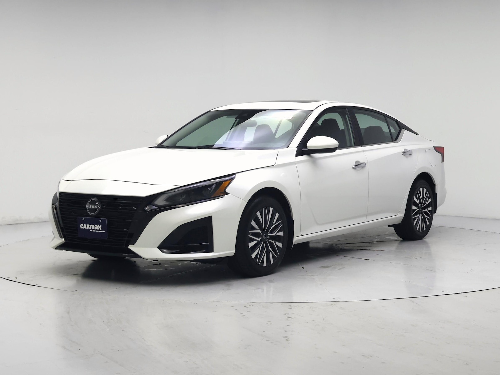 2024 Nissan Altima SV - Photo 5