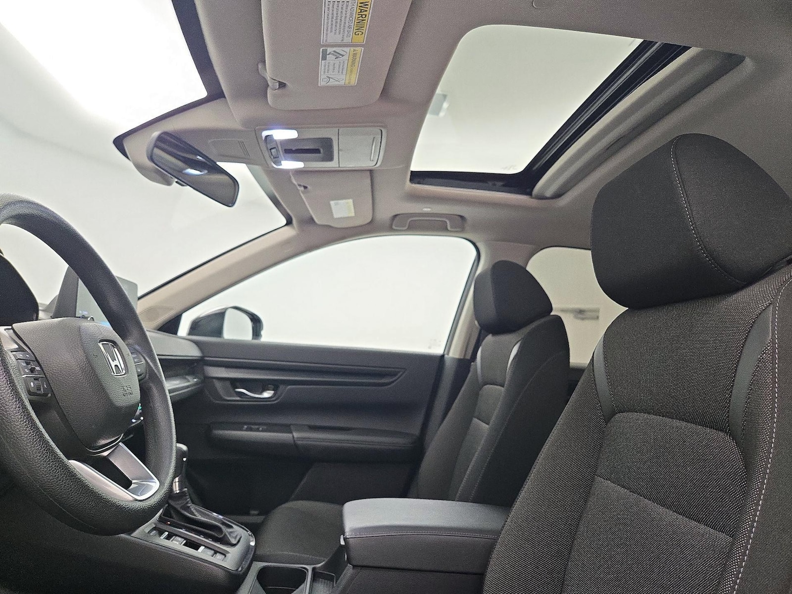 Sunroof(s) & Overhead Airbags