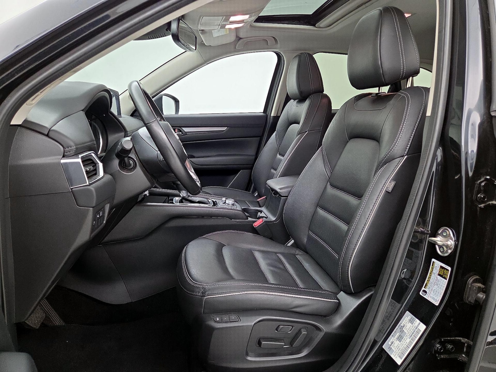2025 Mazda CX-5 S Preferred package - Photo 12