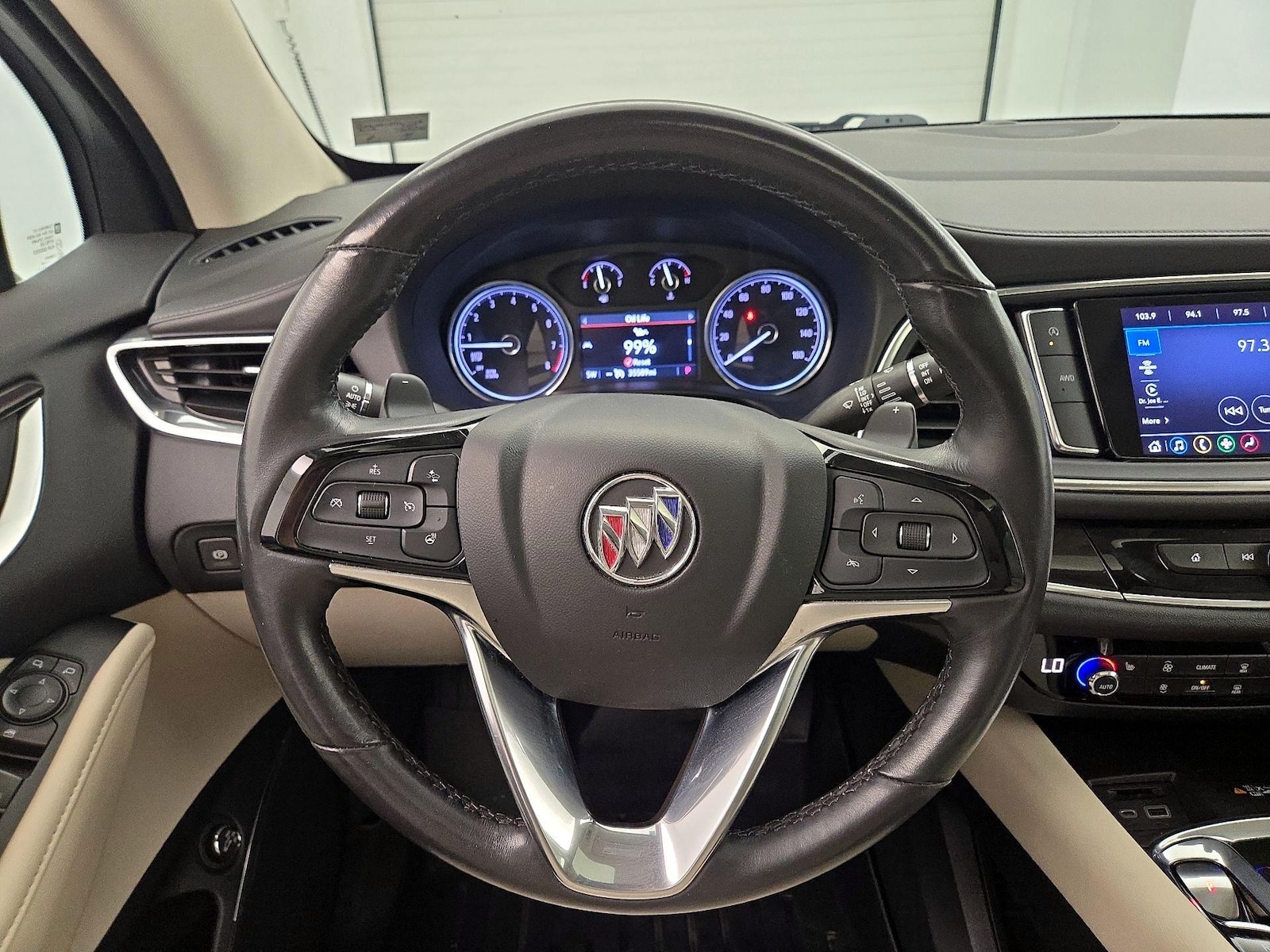 2023 Buick Enclave Essence - Photo 11