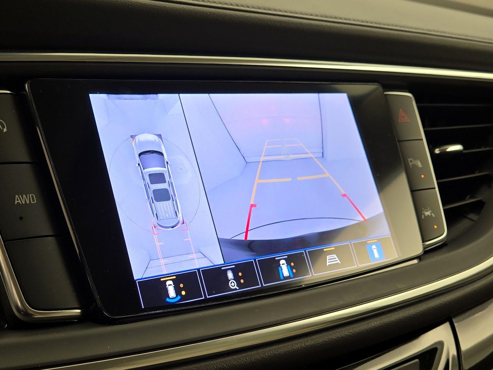 2023 Buick Enclave Essence - Photo 15