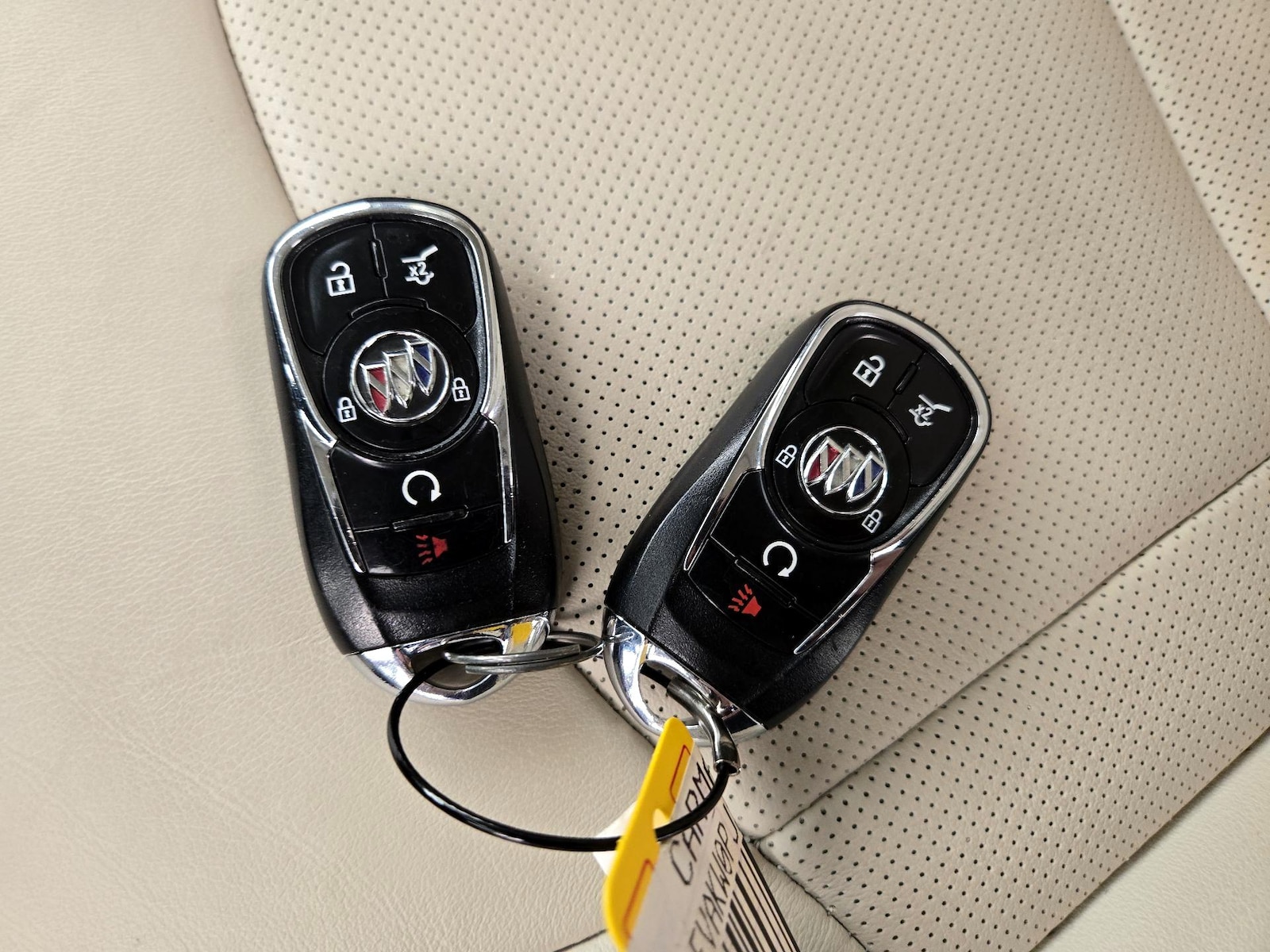 2023 Buick Enclave Essence - Photo 25