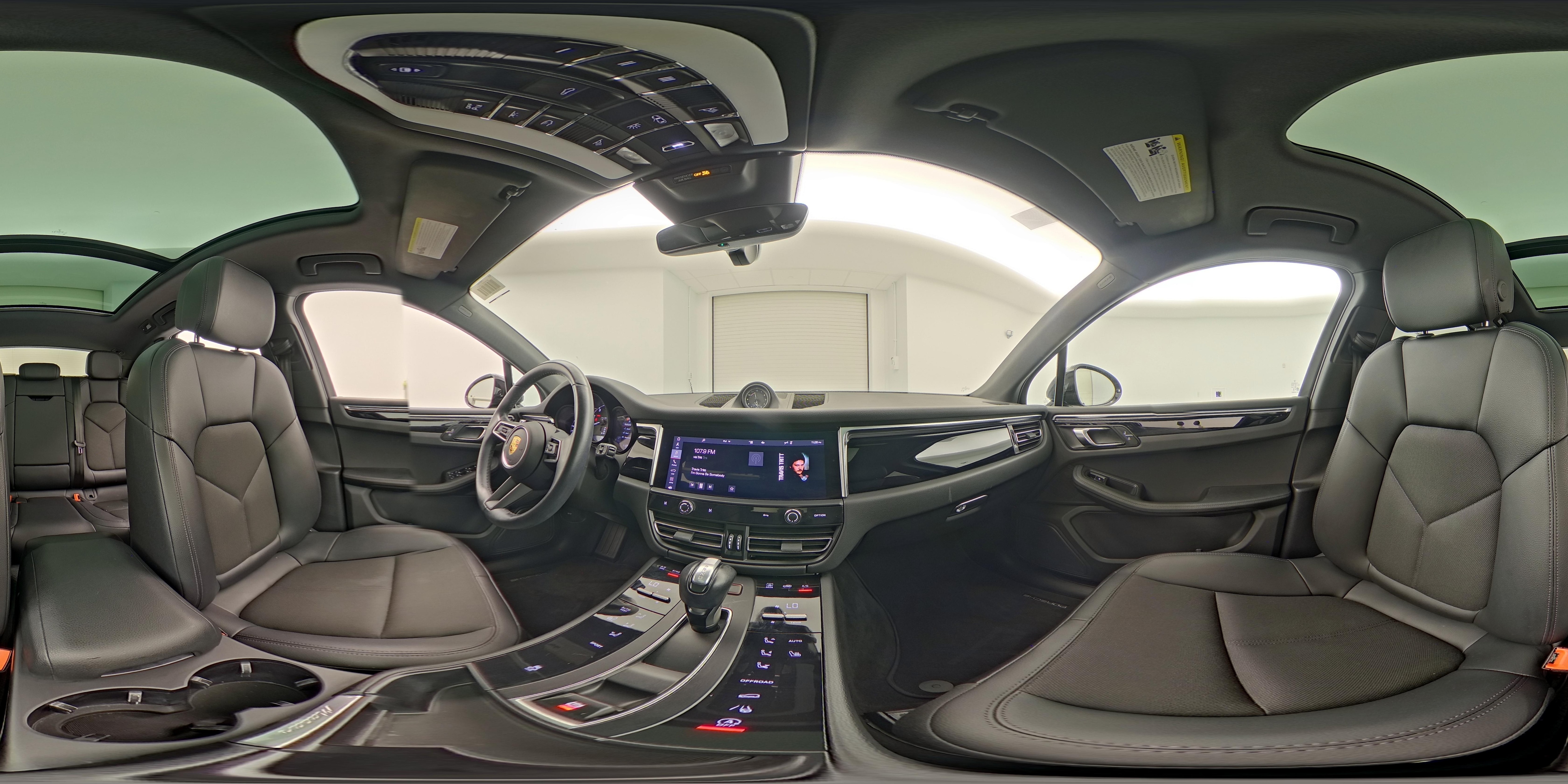 2023 Porsche Macan T - Photo 27