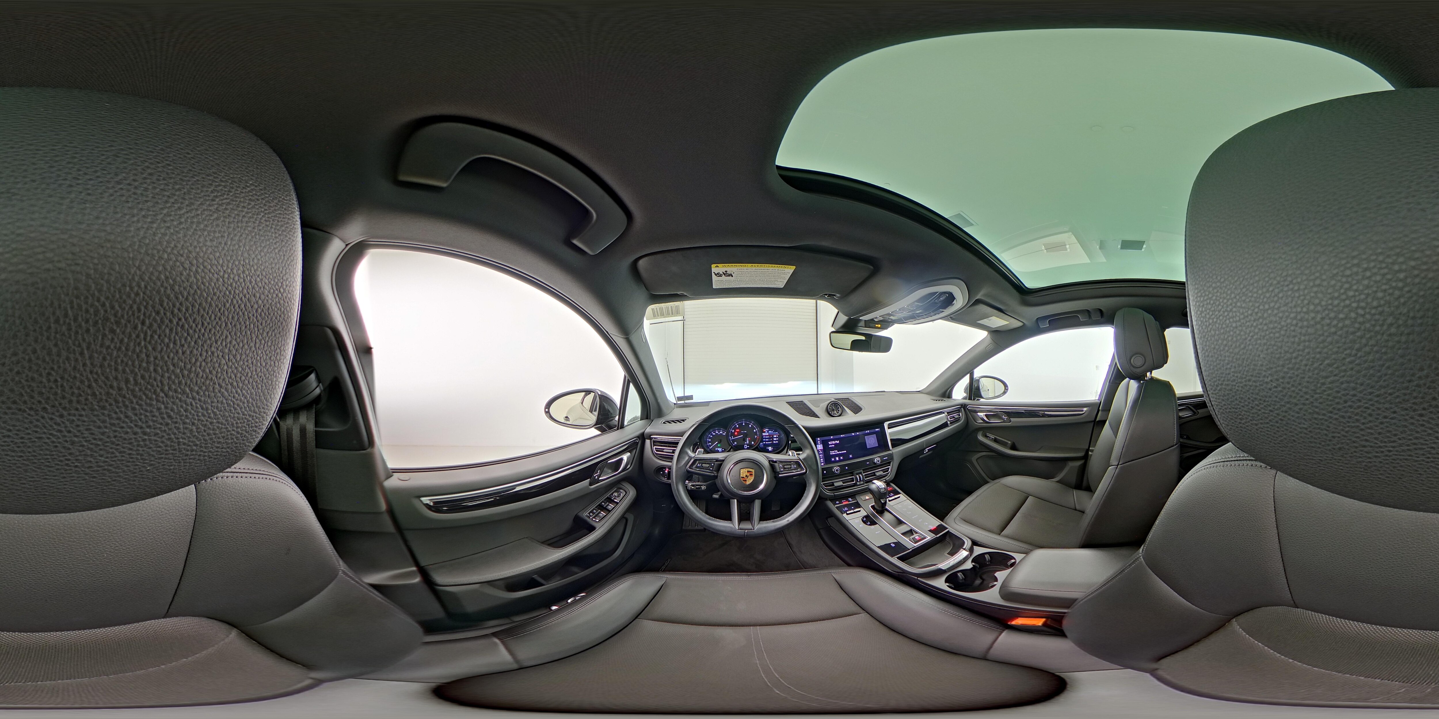 2023 Porsche Macan T - Photo 29