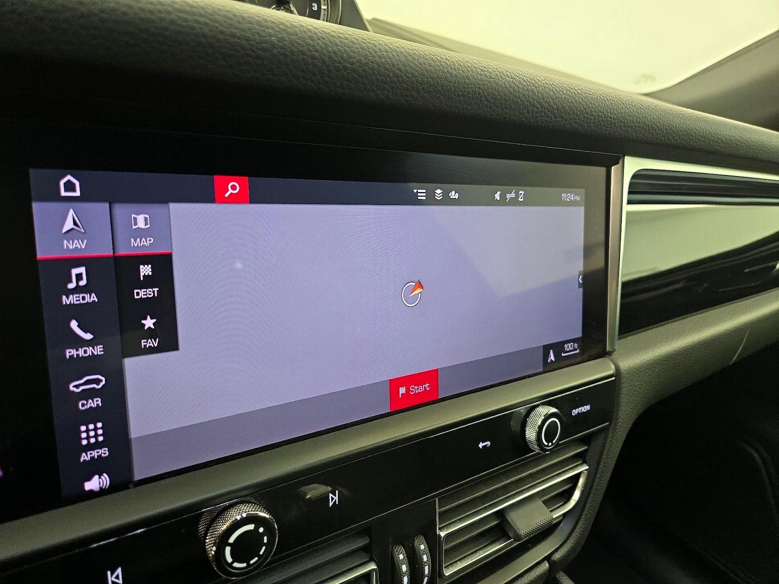 2023 Porsche Macan T - Photo 15
