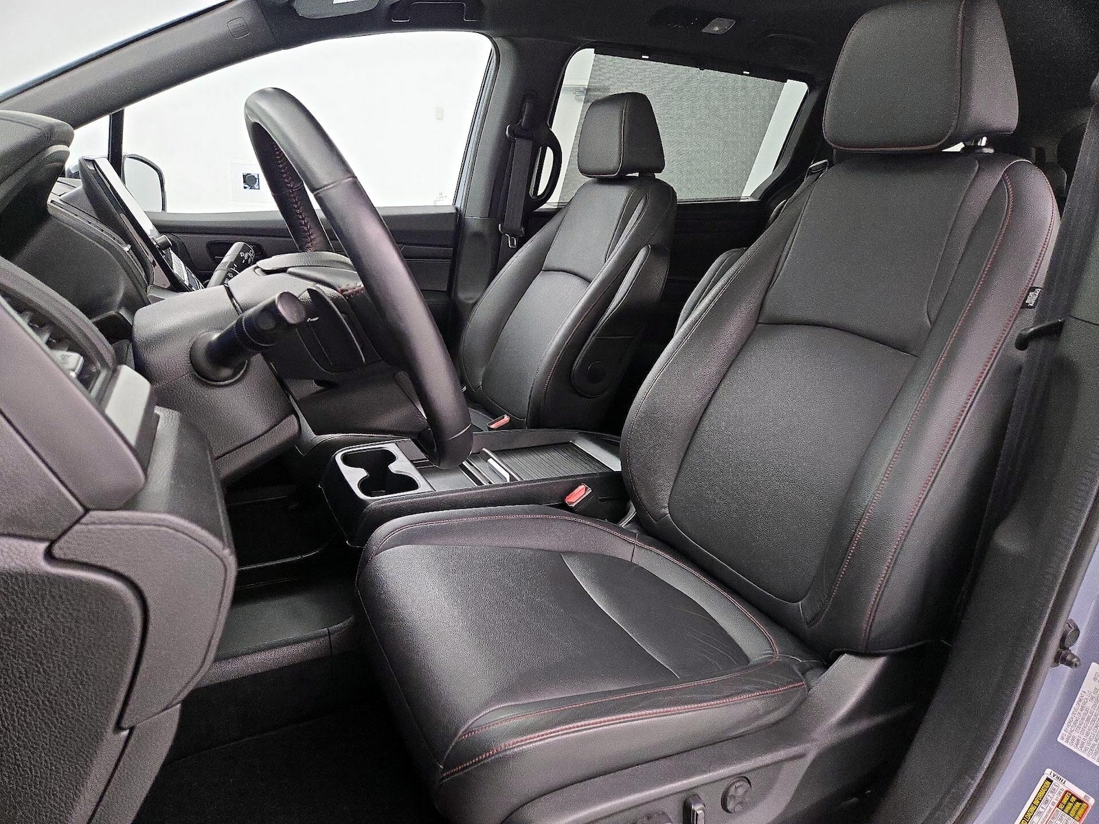 2024 Honda Odyssey SPORT - Photo 12