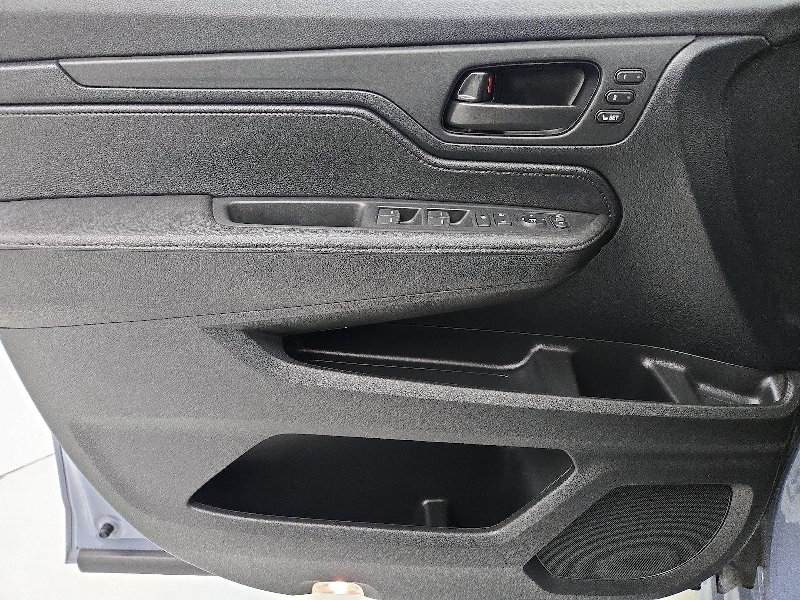 2024 Honda Odyssey SPORT - Photo 13
