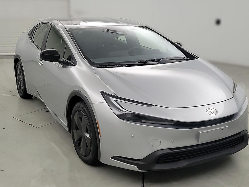 2025 Toyota Prius LE