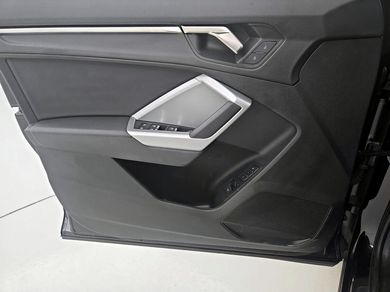 2024 Audi Q3 Premium - Photo 13