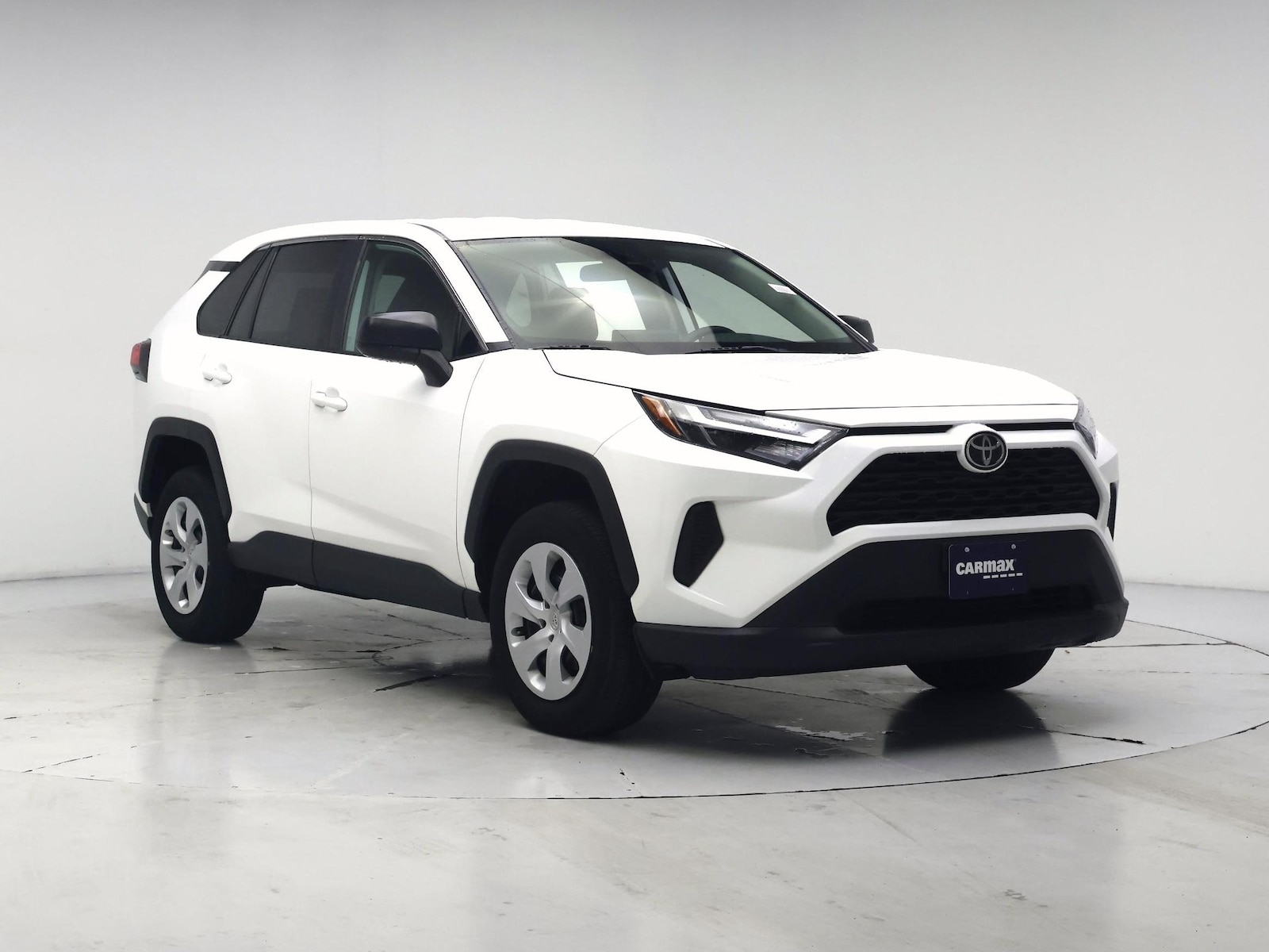 2025 Toyota RAV4 LE - Photo 2