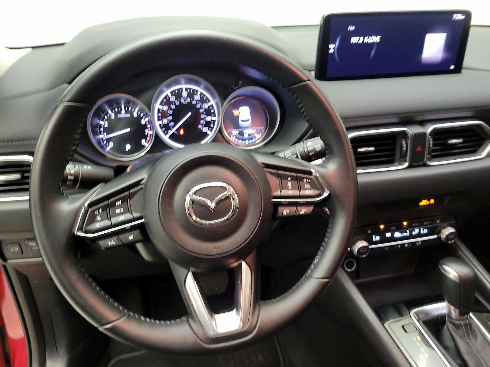 2025 Mazda CX-5 S Preferred package - Photo 11