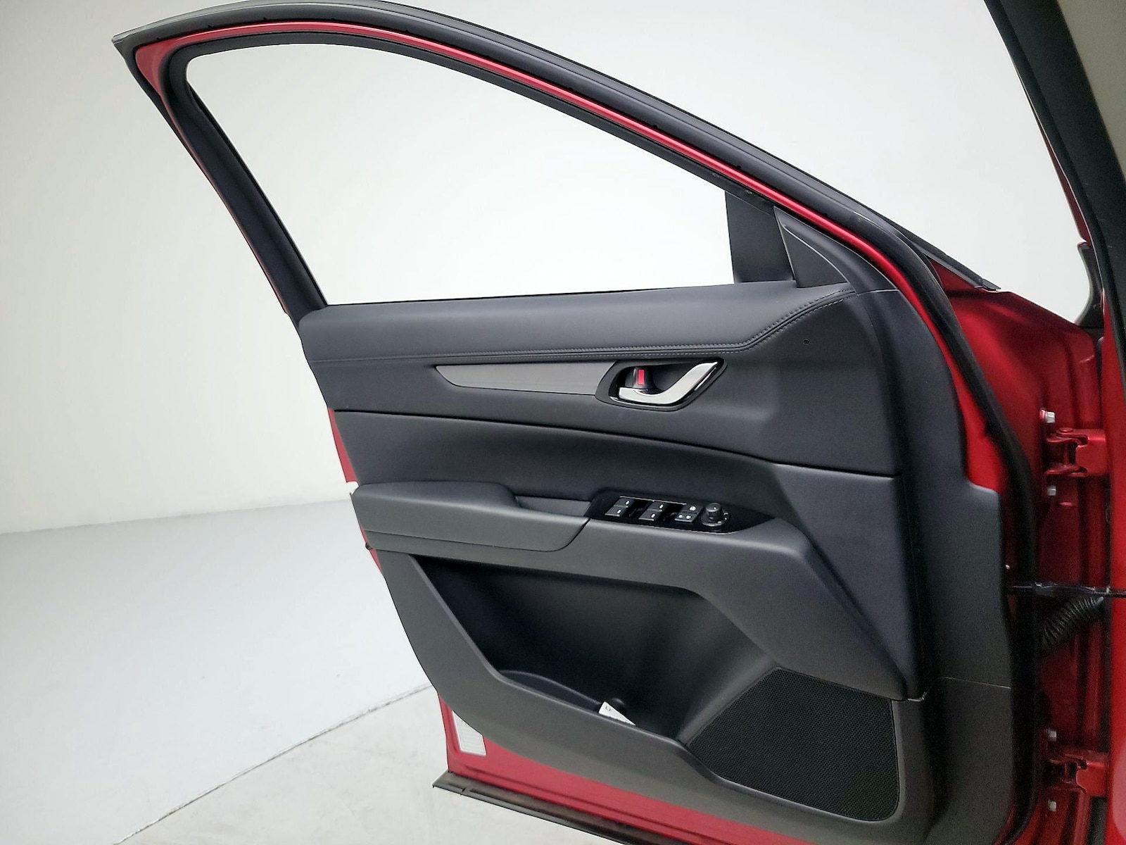 2025 Mazda CX-5 S Preferred package - Photo 13