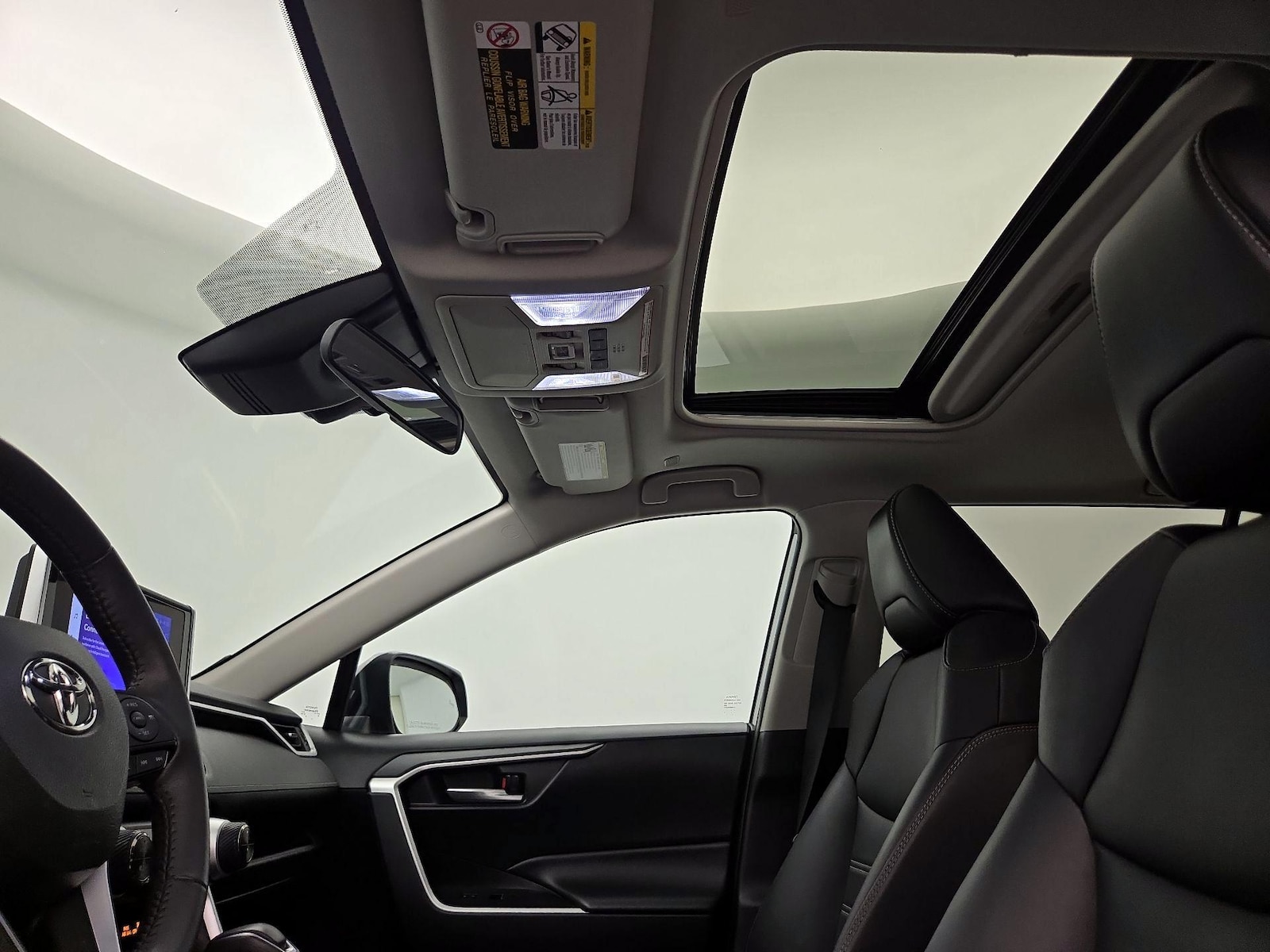 2024 Toyota RAV4 XLE Premium - Photo 20