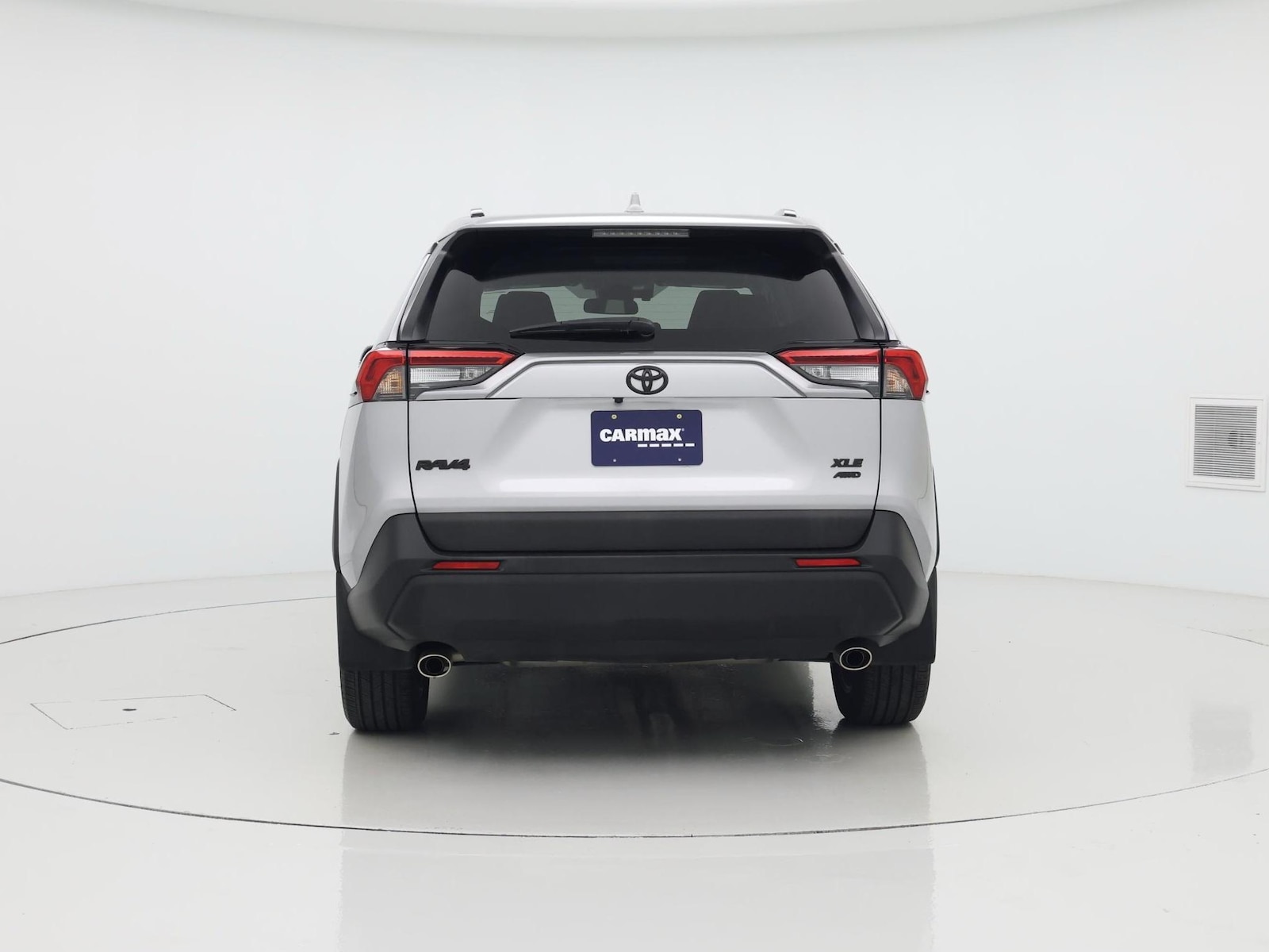 2024 Toyota RAV4 XLE Premium - Photo 7