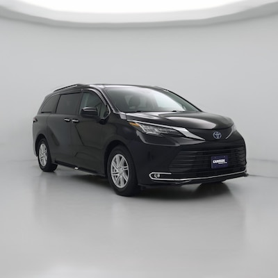 2022 Toyota Sienna Hybrid XLE