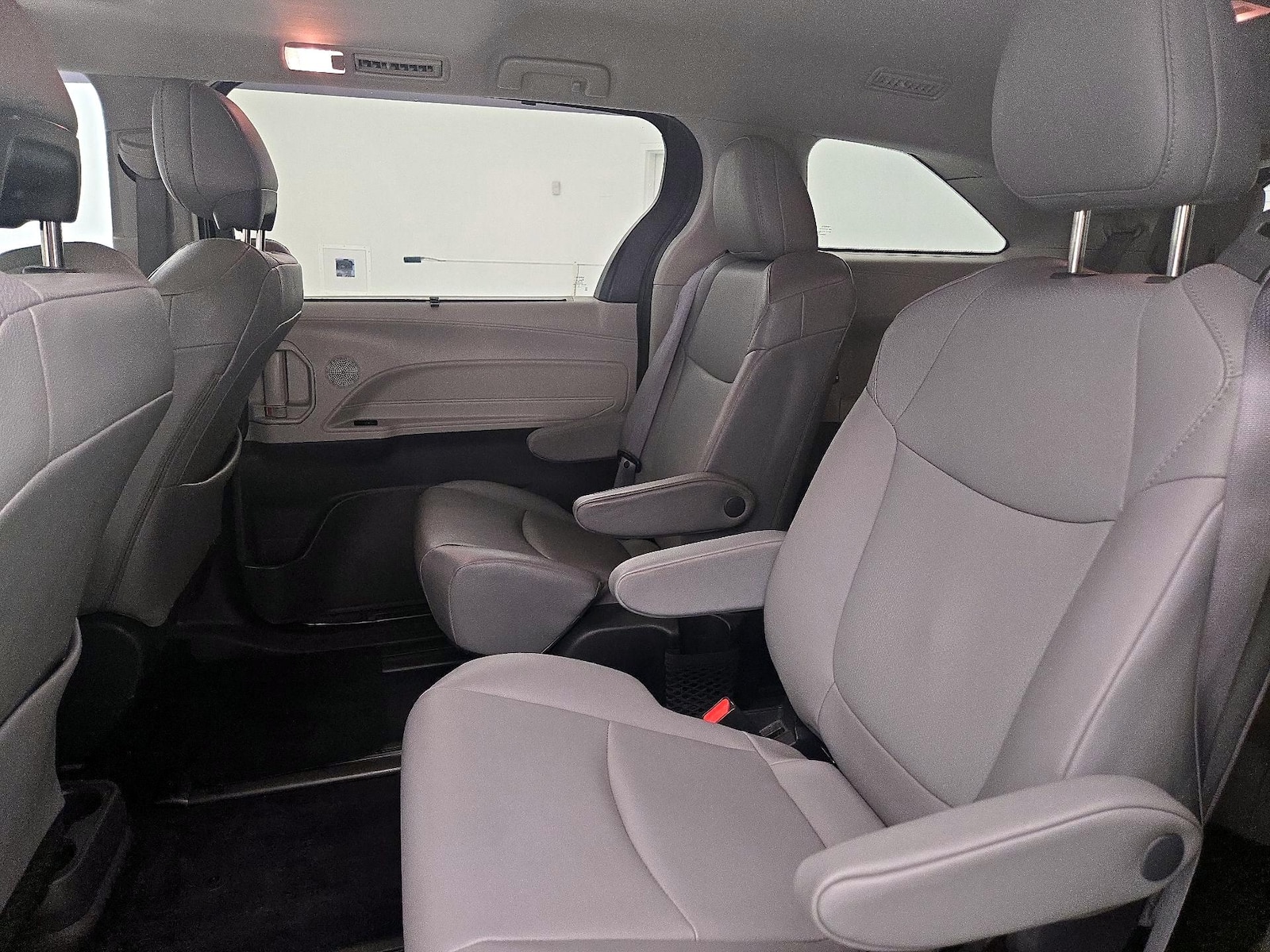 Rear Air Conditioning
