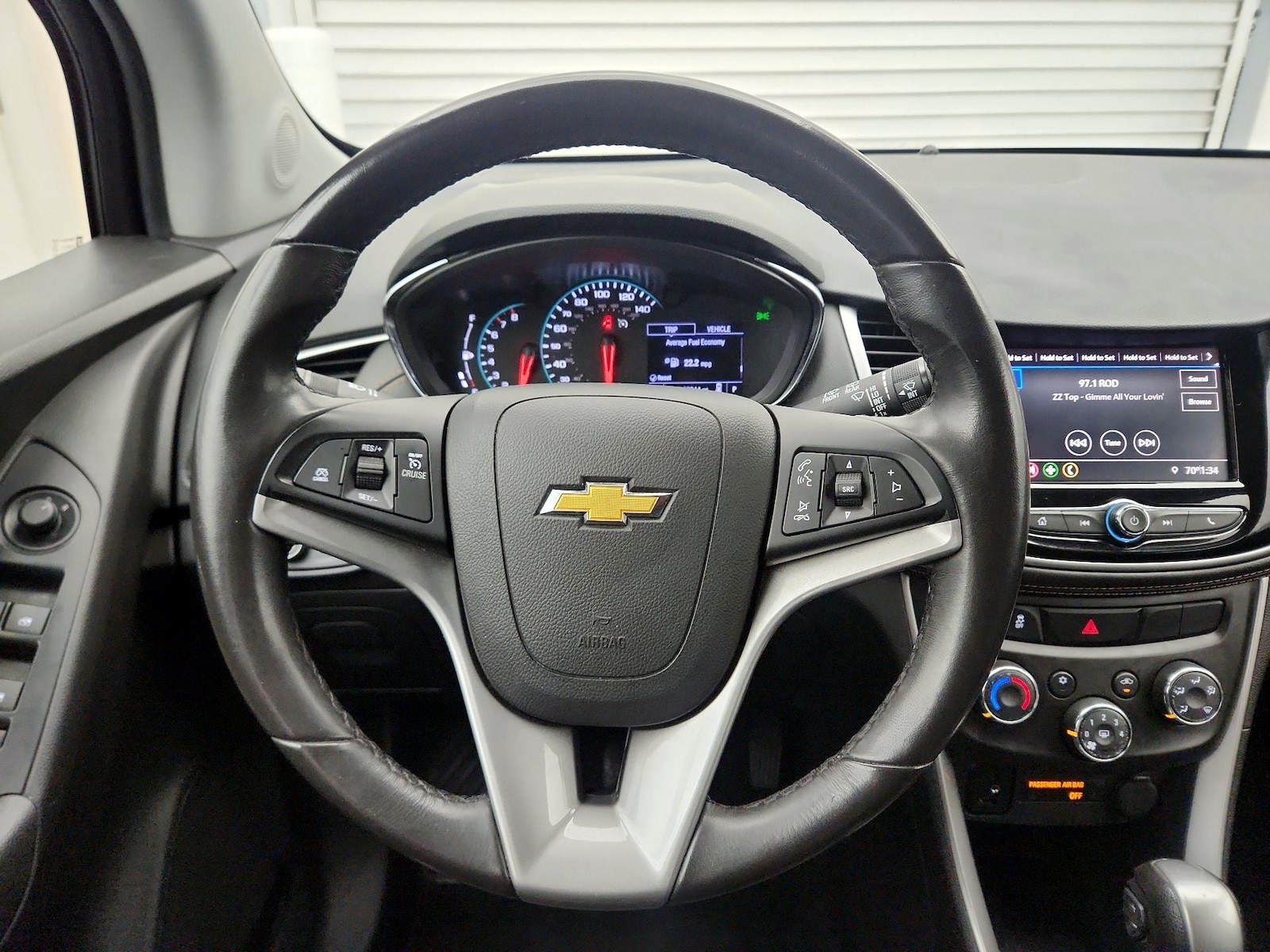 2020 Chevrolet Trax LT - Photo 11