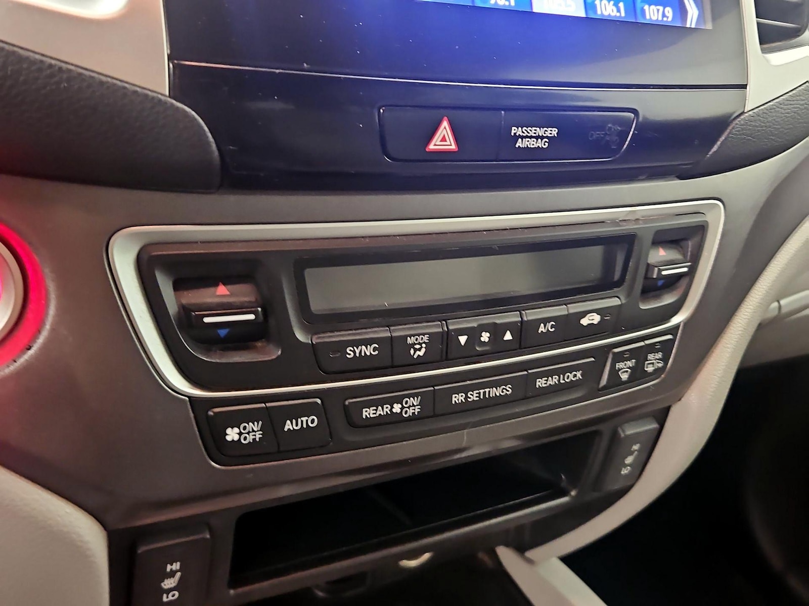 2017 Honda Pilot EX-L - Photo 17