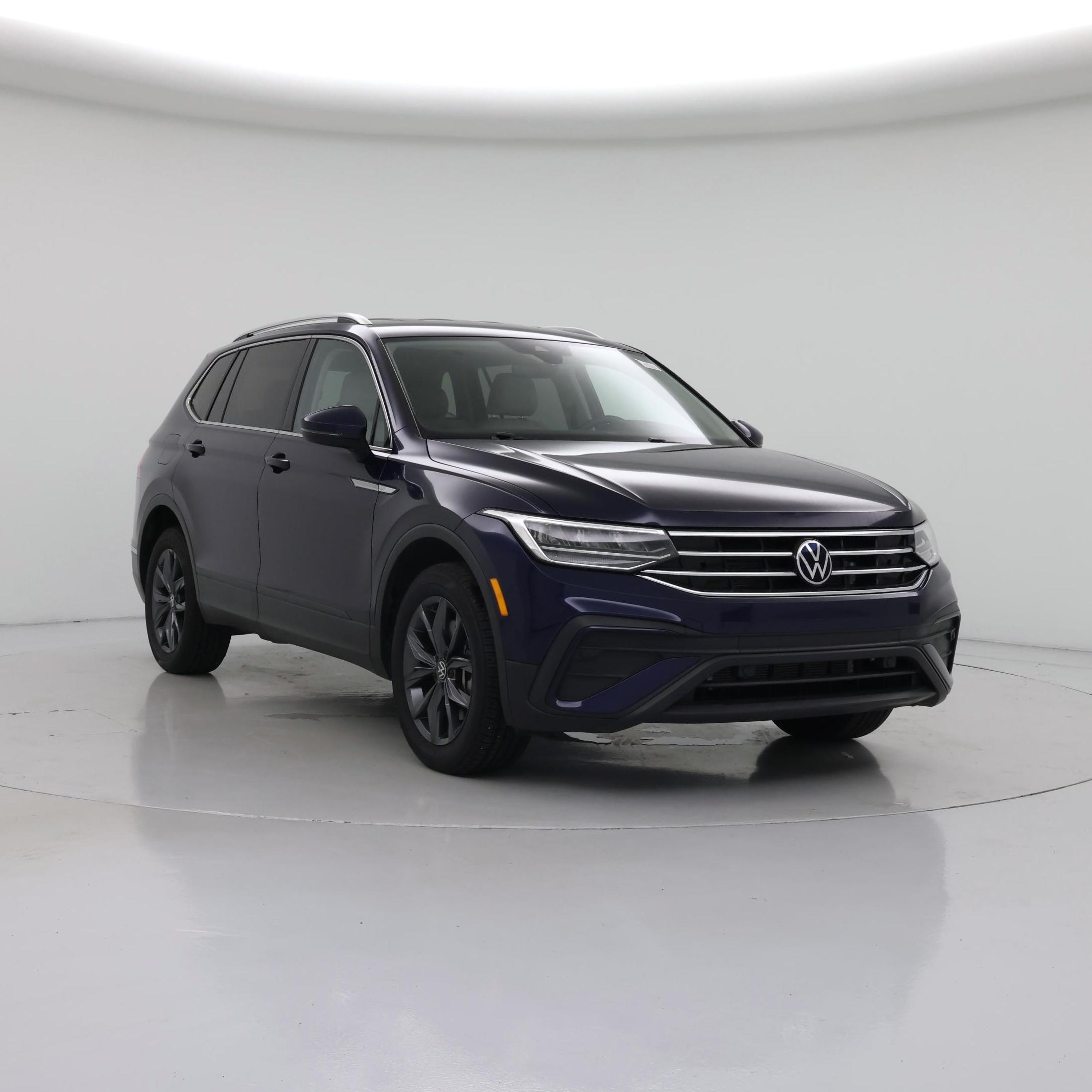 Blue 2023 Volkswagen Tiguan SUV / Crossover Front-Wheel Drive Automatic