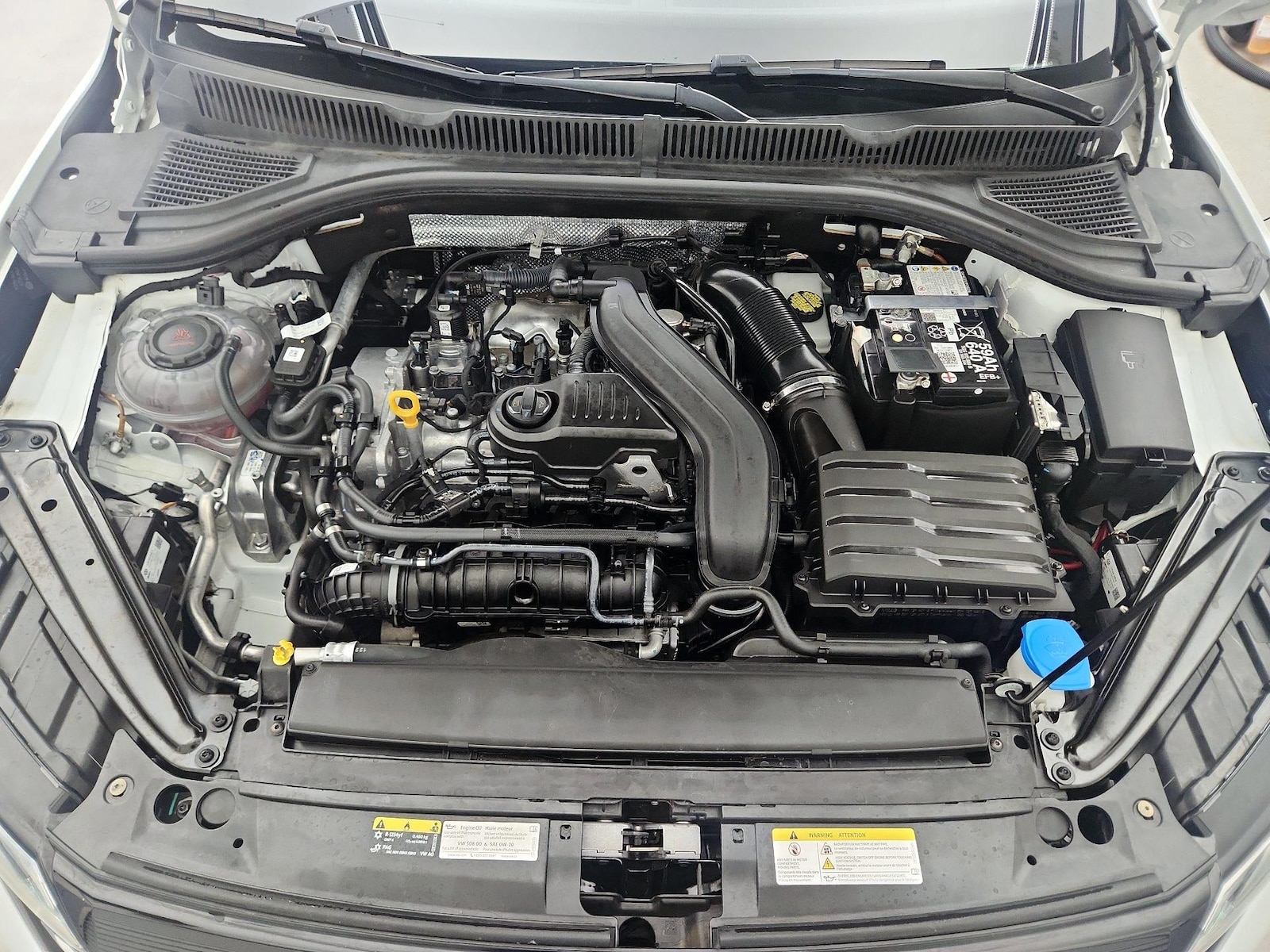 2024 Volkswagen Jetta Sport - Photo 22