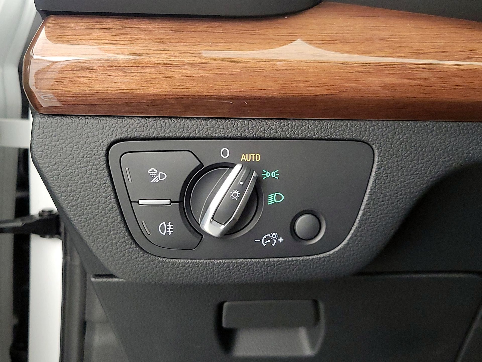 2023 Audi Q5 Premium Plus - Photo 14