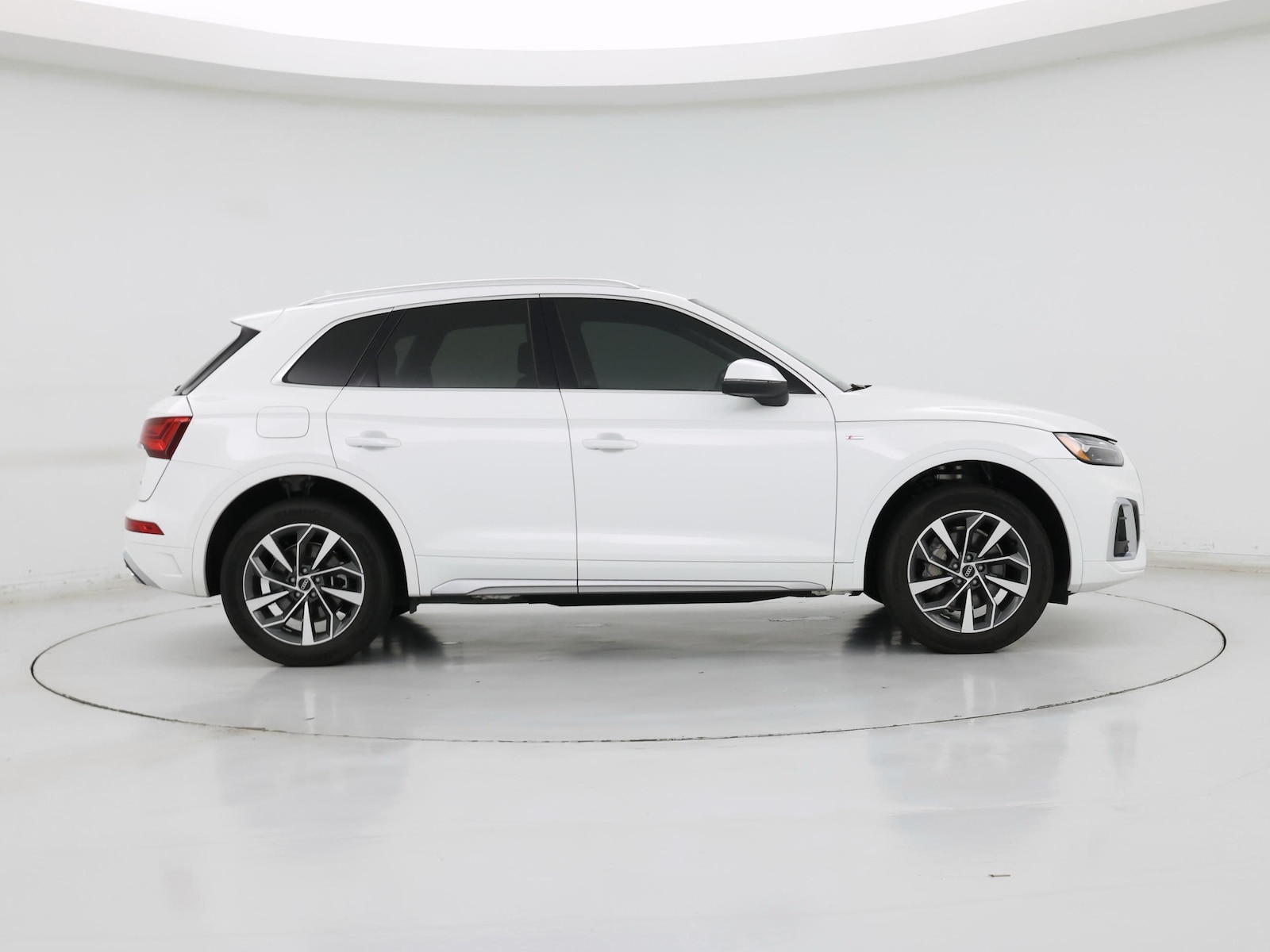 2023 Audi Q5 Premium Plus - Photo 8