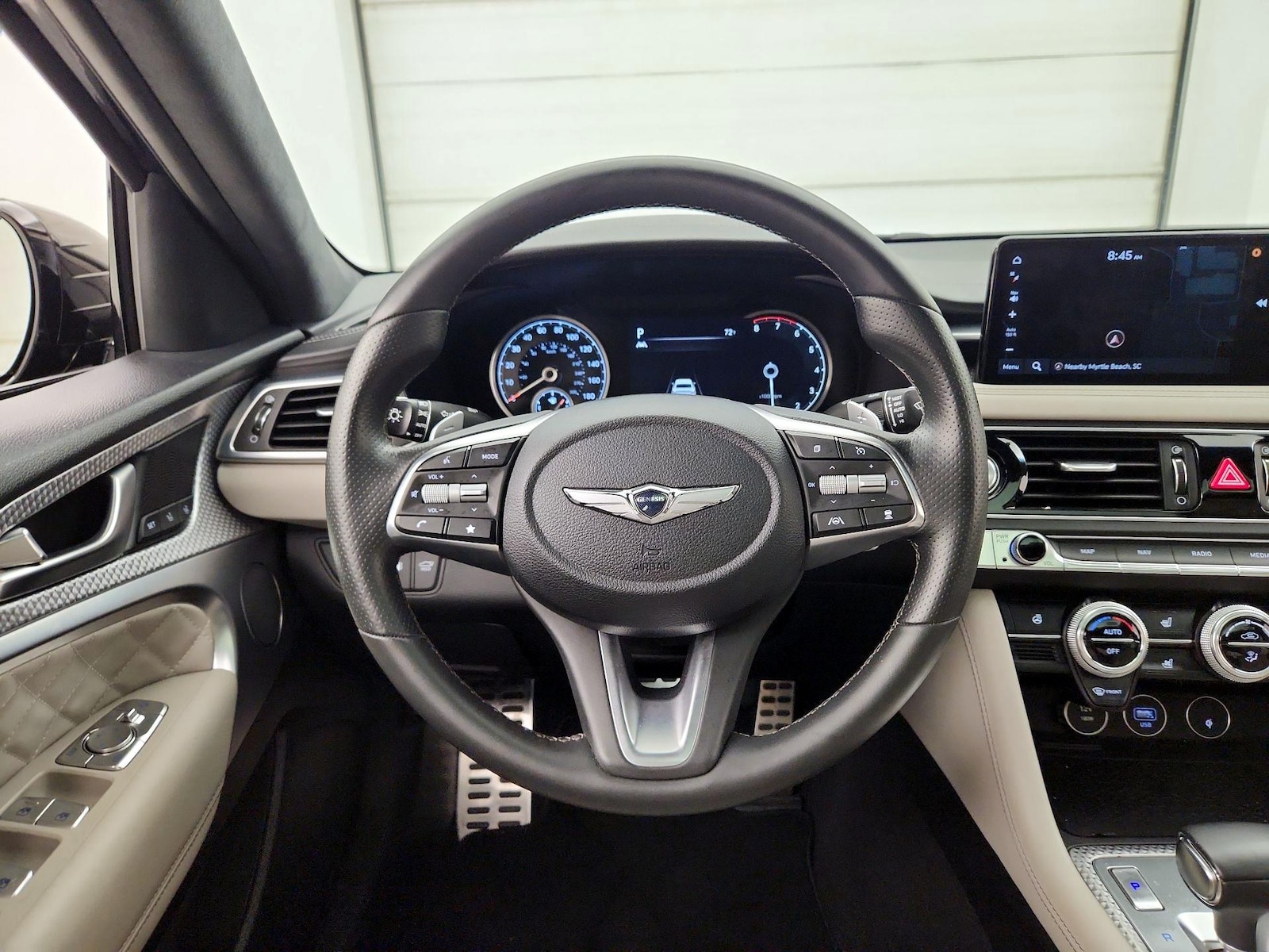2023 GENESIS G70 Standard - Photo 11