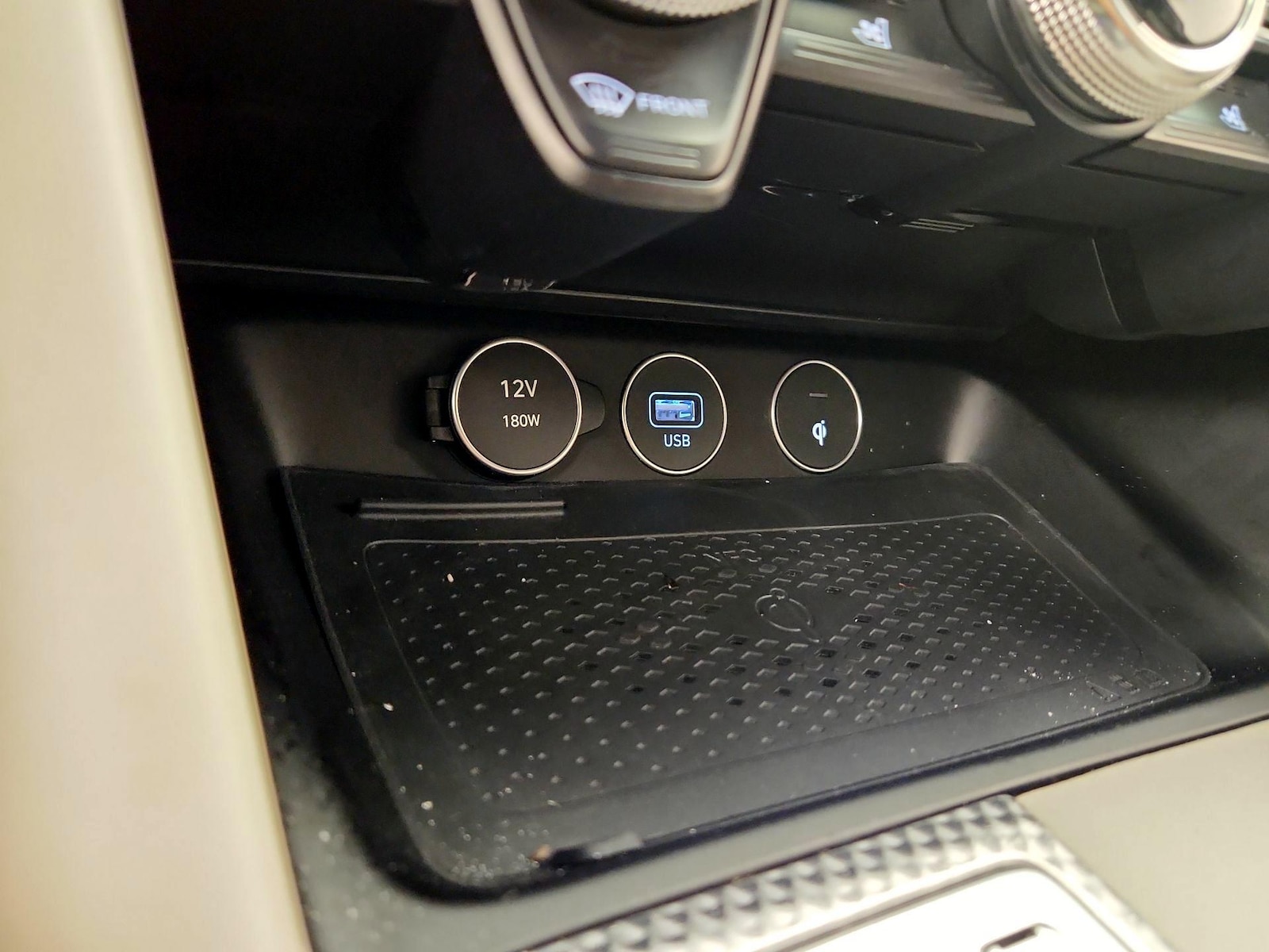 2023 GENESIS G70 Standard - Photo 20
