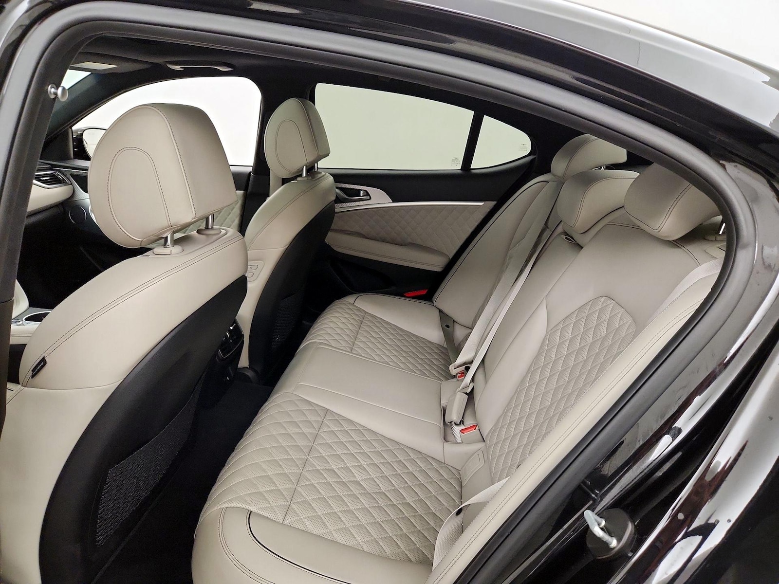 2023 GENESIS G70 Standard - Photo 22