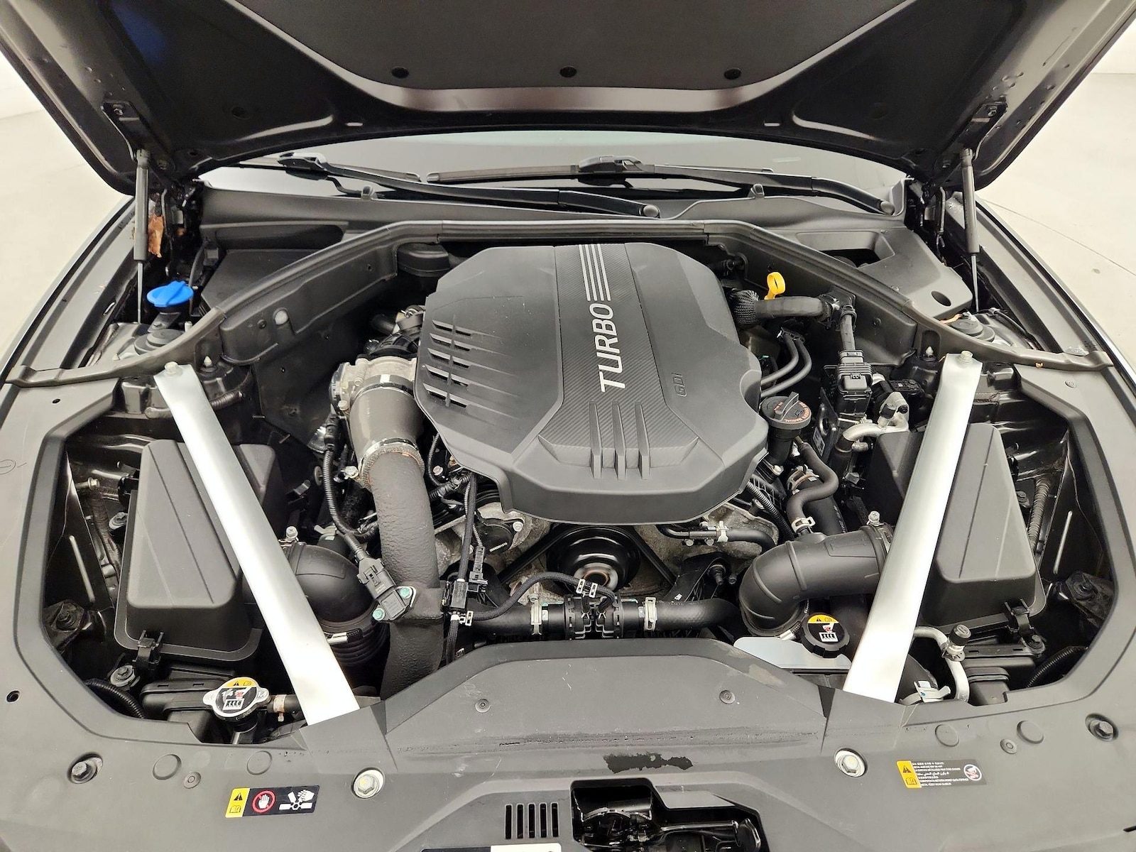 2023 GENESIS G70 Standard - Photo 24
