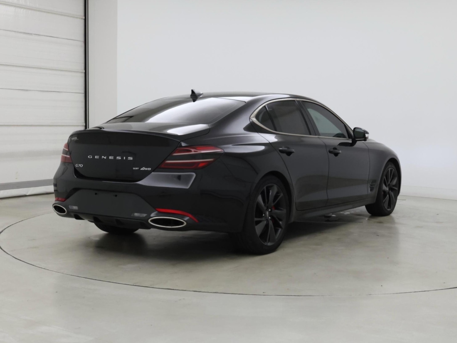 2023 GENESIS G70 Standard - Photo 9