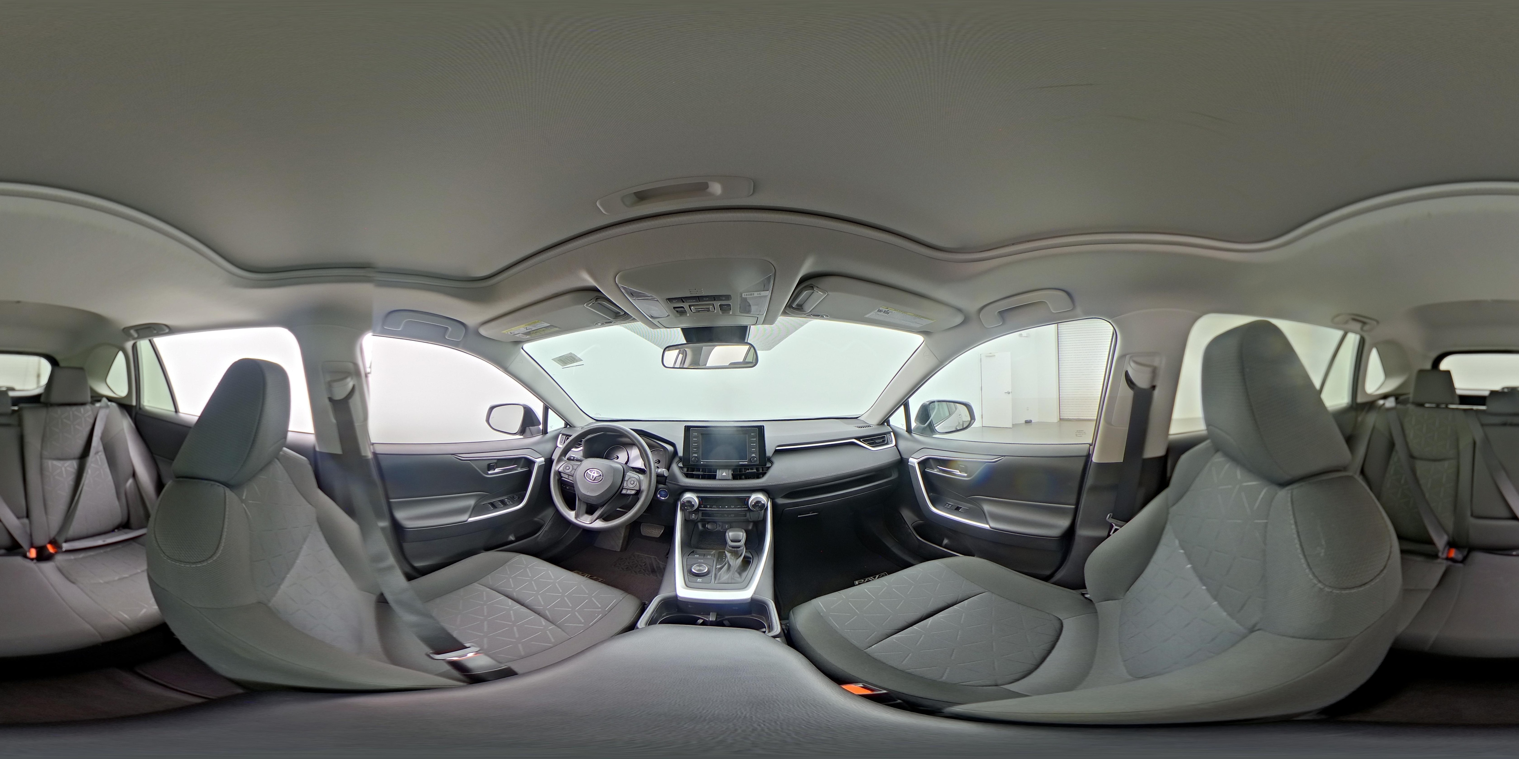 2022 Toyota RAV4 XLE - Photo 25