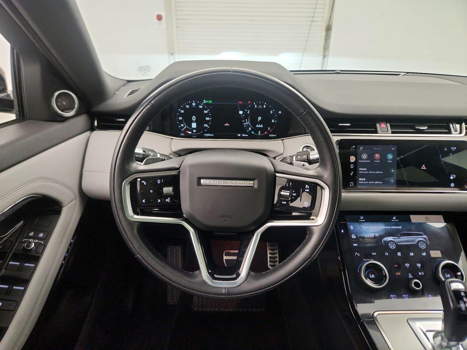 2022 Land Rover Range Rover Evoque SE - Photo 9