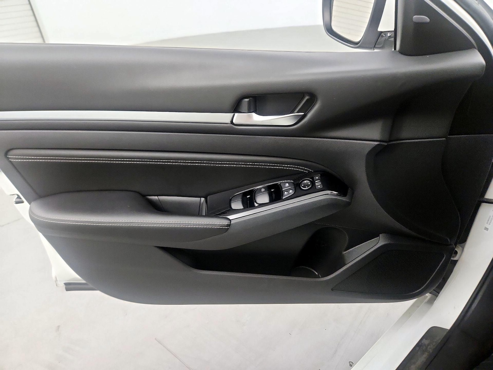 2023 Nissan Altima SL - Photo 13