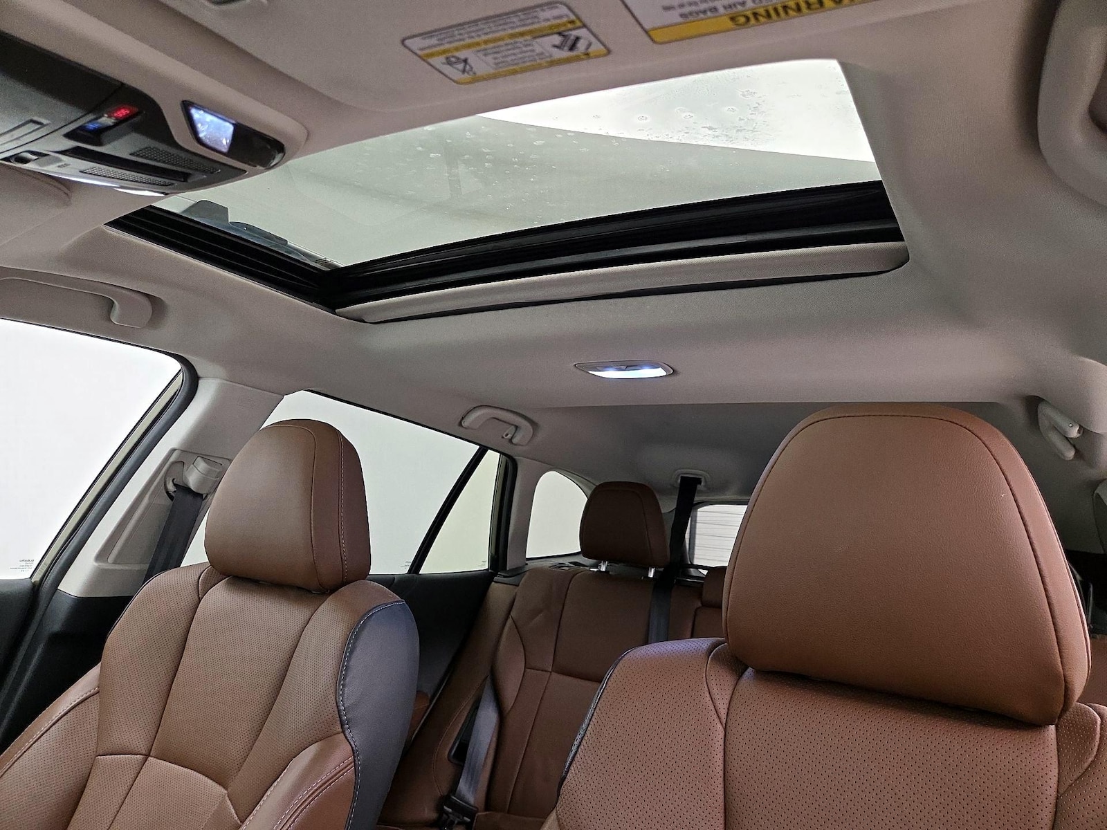 Sunroof(s) & Overhead Airbags