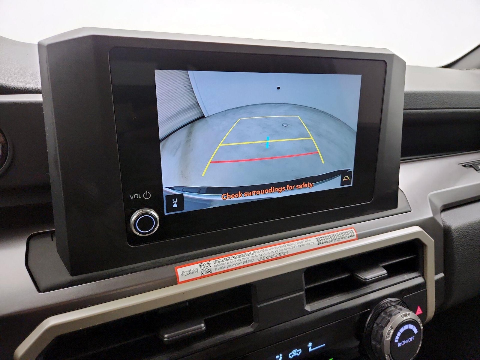 2026 Toyota Tacoma SR5 - Photo 15
