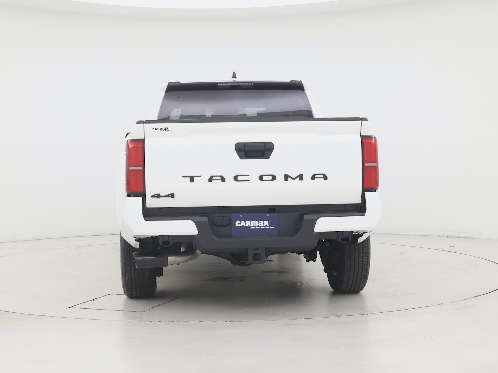 2026 Toyota Tacoma SR5 - Photo 7