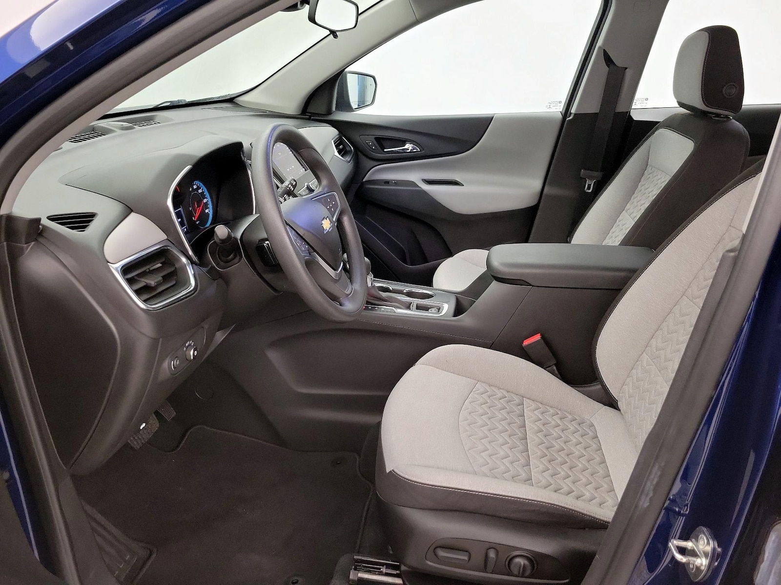 Power Seat(s) & Side Airbags