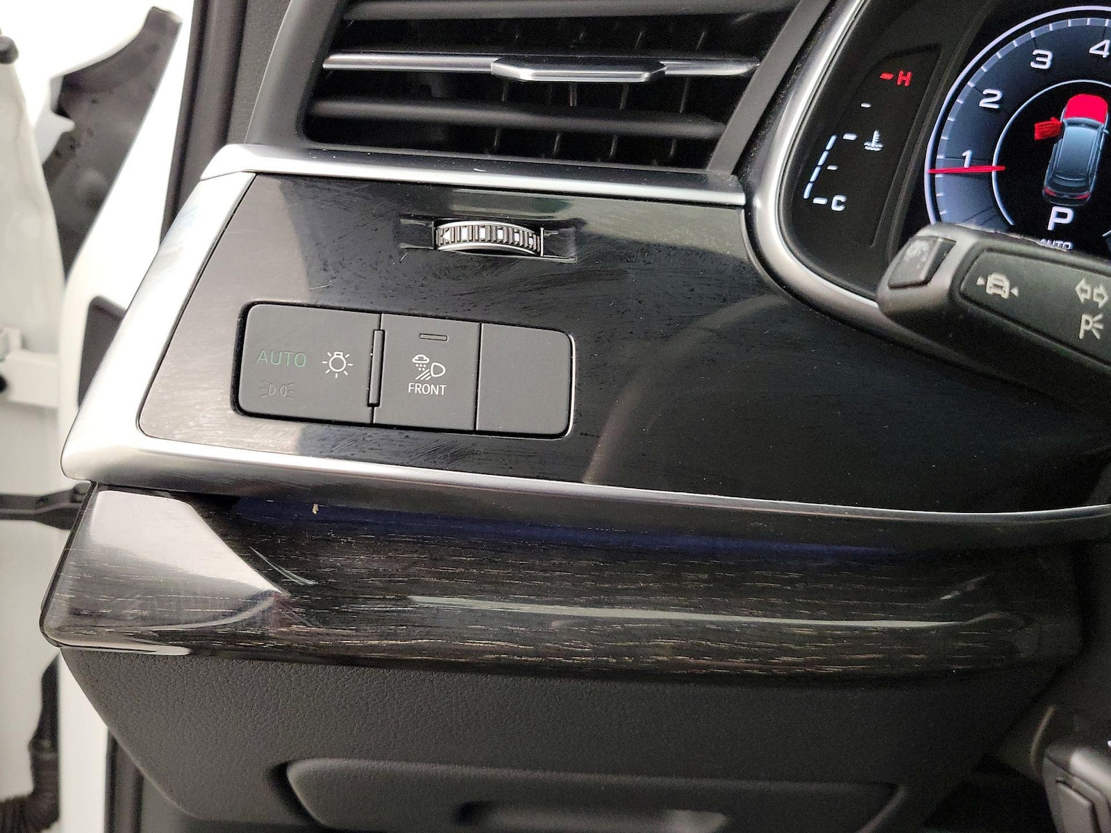 2023 Audi Q7 Premium - Photo 14