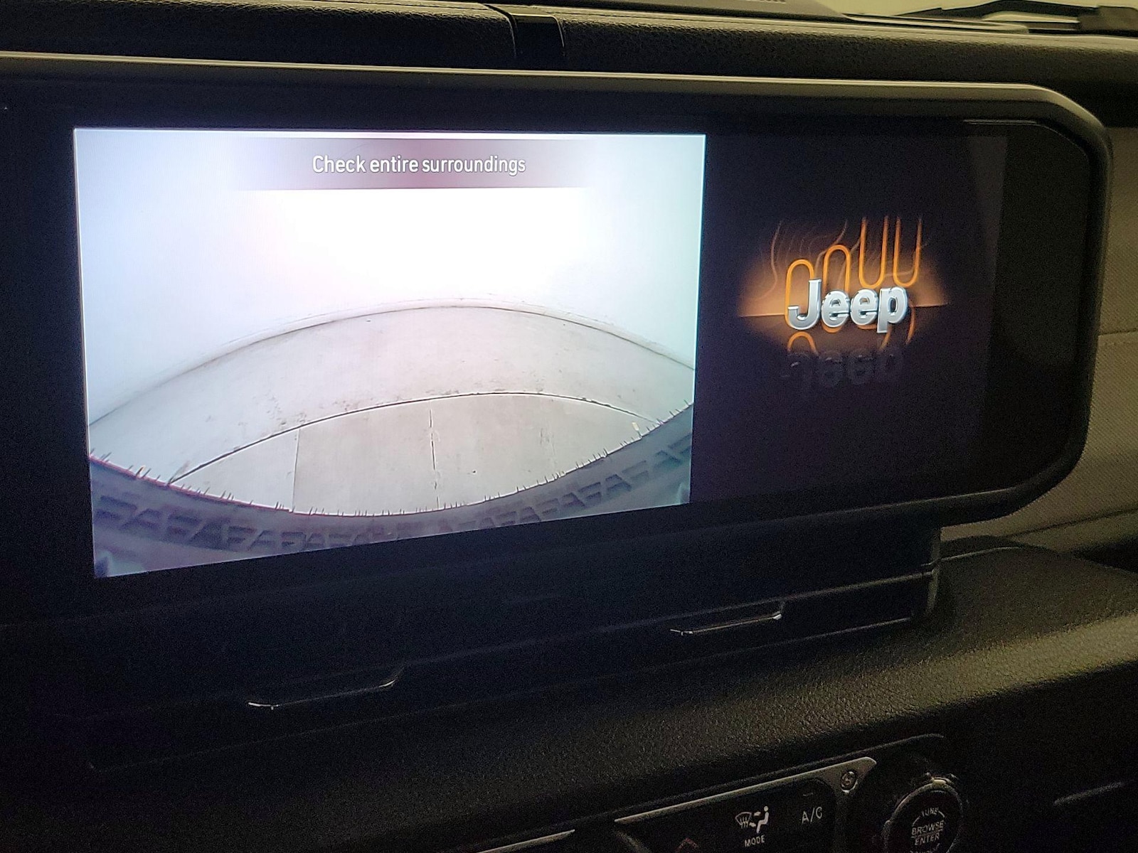 2024 Jeep Wrangler 4xe Willys 4XE - Photo 15