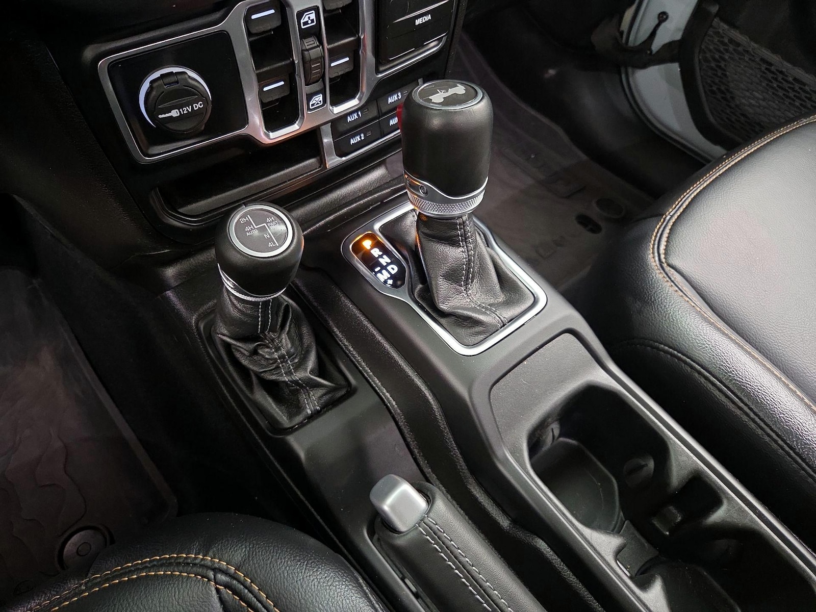 2024 Jeep Wrangler 4xe Sahara 4XE - Photo 18